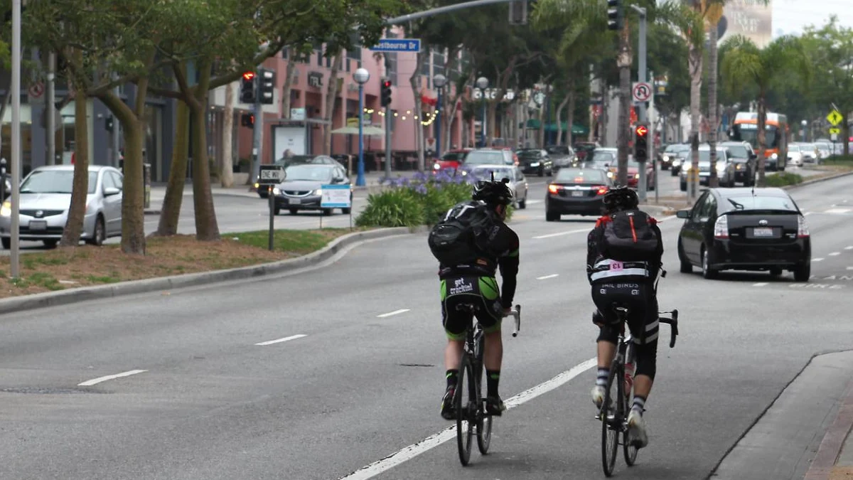 Divided Council OKs grant to build Fountain bike lanes — source photograph 1
